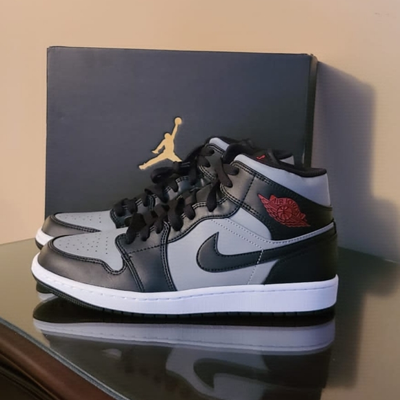 Men's Jordan 1 Mid Shadow Red - Picture 7 of 9